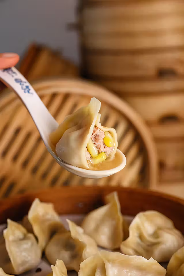 Qing Hua Ravioli Chinois - Porc et maïs&nbsp;&nbsp;&nbsp;&copy; Qing Hua Dumpling