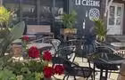 Belle terrasse ensoleillée&nbsp;&nbsp;&nbsp;&copy; La Caserne