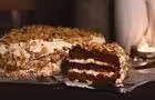 Gâteau aux carottes maison&nbsp;&nbsp;&nbsp;&copy; Cassandra Beck Photographie