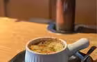 Soupe à l'oignon gratinée - produits locaux&nbsp;&nbsp;&nbsp;&copy; Hôtel 1212