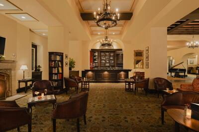 Bar La Brise (Fairmont Le Manoir Richelieu)