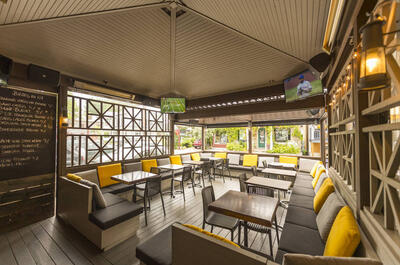 Le Saint-Pub / MicroBrasserie Charlevoix