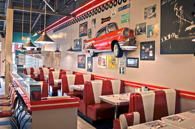 Jukebox Burgers & Bar laitier