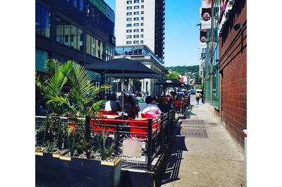 3 Brewers (Montréal / rue Ste-Catherine O.)