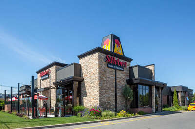 Rôtisserie Saint-Hubert (Saint-Eustache)