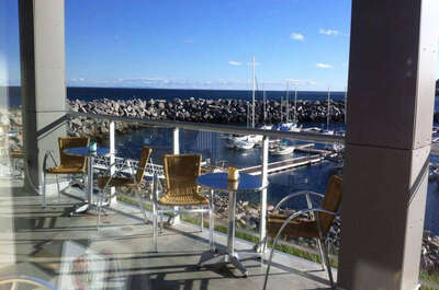 Saint-James – Au bar de l’eau