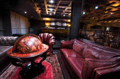 Bord’Elle Boutique Bar et Restaurant