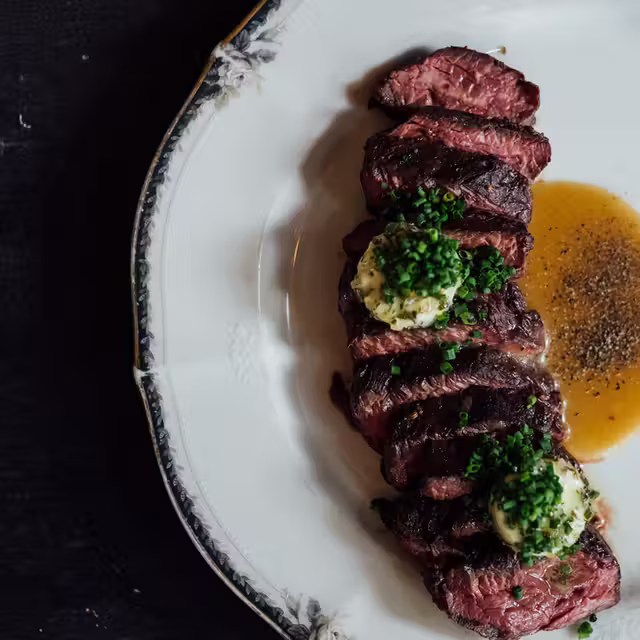Steak frites&nbsp;&nbsp;&nbsp;&copy; M.Vanasse