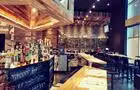 Bar&nbsp;&nbsp;&nbsp;&copy; Les Enfants Terribles Laval