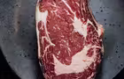 Steak&nbsp;&nbsp;&nbsp;&copy; M.Vanasse