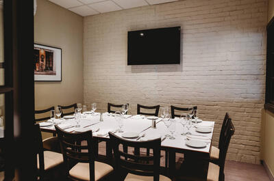 Le Tire-Bouchon Bistro Parisien