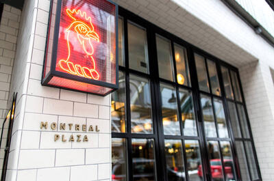Restaurant Montreal Plaza