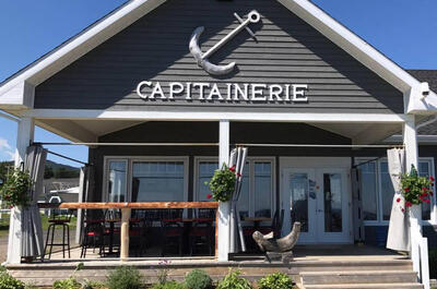 La Capitainerie des Deux Soeurs