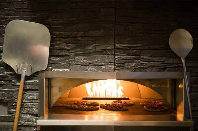 Industria Pizzeria + Bar (Anjou)