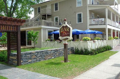 Auberge Ayer&rsquo;s Cliff