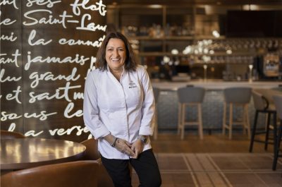 La cheffe Marie-Chantal Lepage prend la barre des cuisines du Hilton Québec
